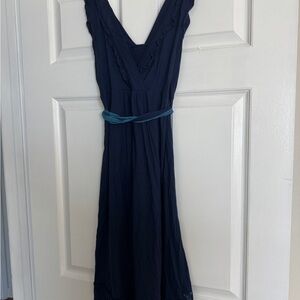 American Eagle Flirty Casual V Neck Navy Blue Dress with Removable Belt